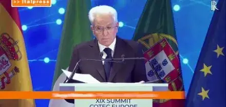 IA, Mattarella "Abbandonare timidezze su azione comune Ue"