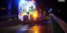 Scontro fra auto nel Ferrarese, un morto e tre feriti gravi