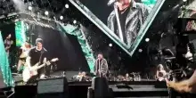 Vasco Rossi infiamma Ancona: il video