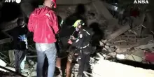 La terra trema ancora, La Guaira &egrave; un cimitero a cielo aperto