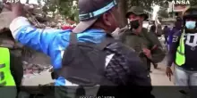 Terremoto Venezuela, cittadini protestano e costringono i militari a partecipare ai soccorsi