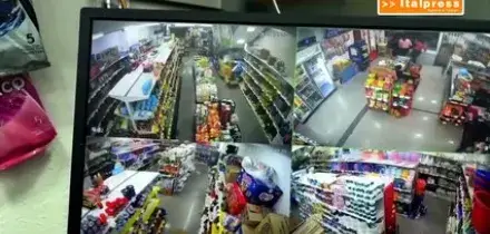 Sisma Venezuela, si continua a scavare tra le macerie. Ancora 50 mila dispersi