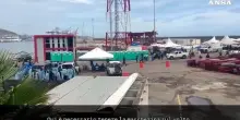 Venezuela, i silos al Porto di La Guaira si trasformano in obitorio