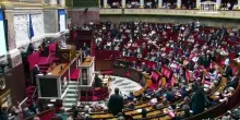 Francia, nuovo s&igrave; dell'Assemblea nazionale all'aiuto a morire