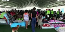 In Venezuela si aggrava la crisi degli sfollati, lunghe code per cibo e cure