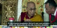 Dalai Lama compie 91 anni: "Potrei vivere fino a 130"