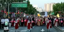 Corea del Sud, monaci umanoidi per avvicinare la Gen Z al buddismo