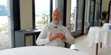 Il risotto fresco con gamberi rossi crudi dello chef Luca Mozzanica: "Il segreto? Mantecatura con crema di basilico"