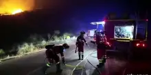 Spagna, terzo giorno del devastante rogo in Andalusia: almeno 12 morti