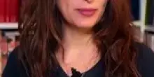 "Scopri i Consigli di Lettura di Giulia Carla De Carlo per le Tue Vacanze"