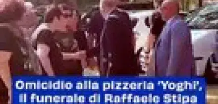 Omicidio alla pizzeria &lsquo;Yoghi&rsquo;, il funerale di Raffaele Stipa