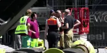 Il sindaco di Bruxelles: sei persone mancano all'appello dopo incendio