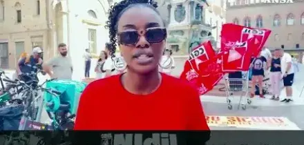 Protesta rider&nbsp;a&nbsp;Bologna, Cgil: "Tutele per chi non pu&ograve; lavorare con il caldo"