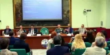 Mercato dell'oro, confronto su controlli e innovazione