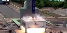 India, riuscito con successo il lancio in orbita del razzo Vikram-1