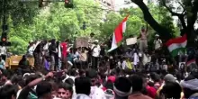 India, gli studenti sfidano Modi dopo gli scandali sugli esami