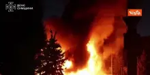 Guerra Ucraina, attacco russo su Sumy, in fiamme una stazione di servizio