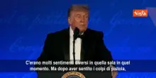 Trump scherza su attentato a cena corrispondenti: Al grido 'gi&ugrave;', Nicki Minaj inizi&ograve; a twerkare