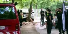 Attacco al Pride di Berlino, il minivan semi-distrutto e i rilievi della Polizia