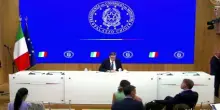 Carburanti, Giorgetti: sconto sul gasolio per 17 cent fino 6 agosto