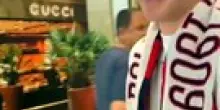 Bologna, l'arrivo al Marconi dei due nuovi acquisti rossobl&ugrave;: il video
