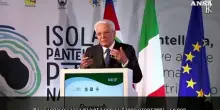 Mattarella a Pantelleria: "Non posso fare programmi ravvicinati, ma torner&ograve;"