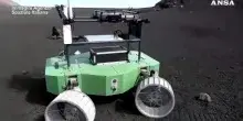 L'Agenzia spaziale italiana testa il "Rover Etna" sul vulcano