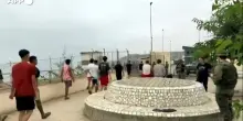 Ceuta, centinaia di migranti tornano in Marocco dopo aver attraversato il confine