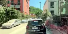 Campi Flegrei, frana da una parete di roccia a Pozzuoli