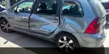 Campi Flegrei, coniugi in auto colpiti da un masso: tragedia sfiorata