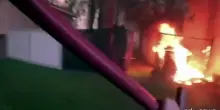 Usa, dentro gli incendi con la bodycam di un vigile del fuoco