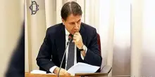 Covid, Conte deposita "documento anonimo" su mascherine non filtranti
