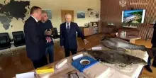 Putin nell'isola delle Curili contesa con il Giappone, Tokyo protesta