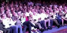 Raul Castro riappare in pubblico per il centenario di Fidel