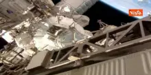 Sophie Adenot esce dalla Stazione Spaziale, la prima attivit&agrave; extraveicolare per una donna francese