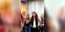 Bambole di Pezza, concerto annullato per maltempo:cantano in camerino