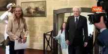 Mattarella e Meloni ai Giochi del Mediterraneo a Taranto, stretta di mano tra i due