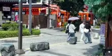 I trucchi contro il caldo in Sudcorea: blocchi di ghiaccio per strada