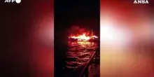 Spagna, peschereccio in fiamme al largo della costa nord-occidentale del Paese