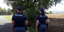 Rapito, picchiato e tenuto in ostaggio a 23 anni: il video della polizia