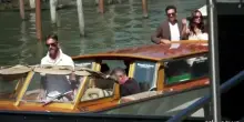 Venezia 83, il cast di "The Echo Chamber" sbarca al Lido