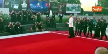 Venezia 83, Ricky Martin sul red carpet. L'artista portoricano interprete del film &ldquo;Hombre al agua"