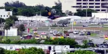 Usa, aereo cargo di Amazon esce di pista e prende fuoco: 5 morti