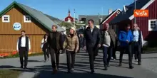 Von Der Leyen in visita ufficiale in Groenlandia, escursione in barca a Nuuk