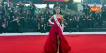 Anche Miss Universo Italia Giada Folcia sfila sul red carpet di Venezia 83