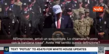 Trump ricorda "eroe con bandana rossa": L'11 settembre sacrific&ograve; sua vita per salvare 18 persone
