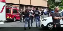 Bimbo caduto dal balcone a Genova, era in casa con la mamma