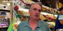 Allarme bomba a Modena, il video dei commercianti e delle forze dell'ordine