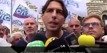 Stretta sulla raccolta firme, Onorato guida la protesta davanti al Senato