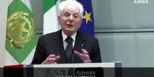 Violenza sulle donne, Mattarella: "Emergenza di primaria importanza"